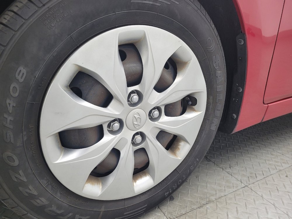 Used 2016 Hyundai Accent SE image 31