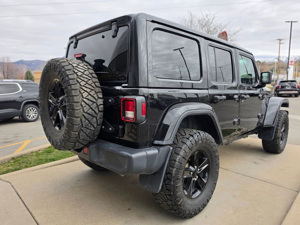 Used 2020 Jeep Wrangler Unlimited Sahara image 5