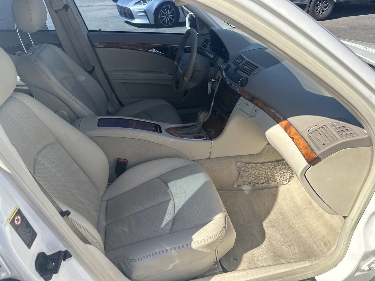 Used 2005 Mercedes-Benz E 320 Sedan image 18