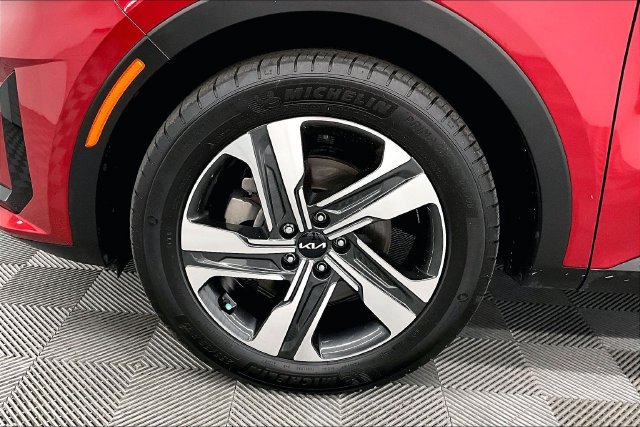 Used 2022 Kia Sorento SX Prestige w/ Panoramic Sunroof Package AWD/4WD image 10