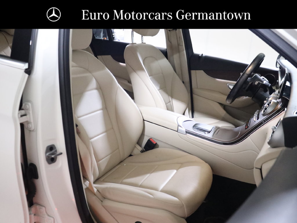 Certified 2022 Mercedes-Benz GLC 300 4MATIC image 44