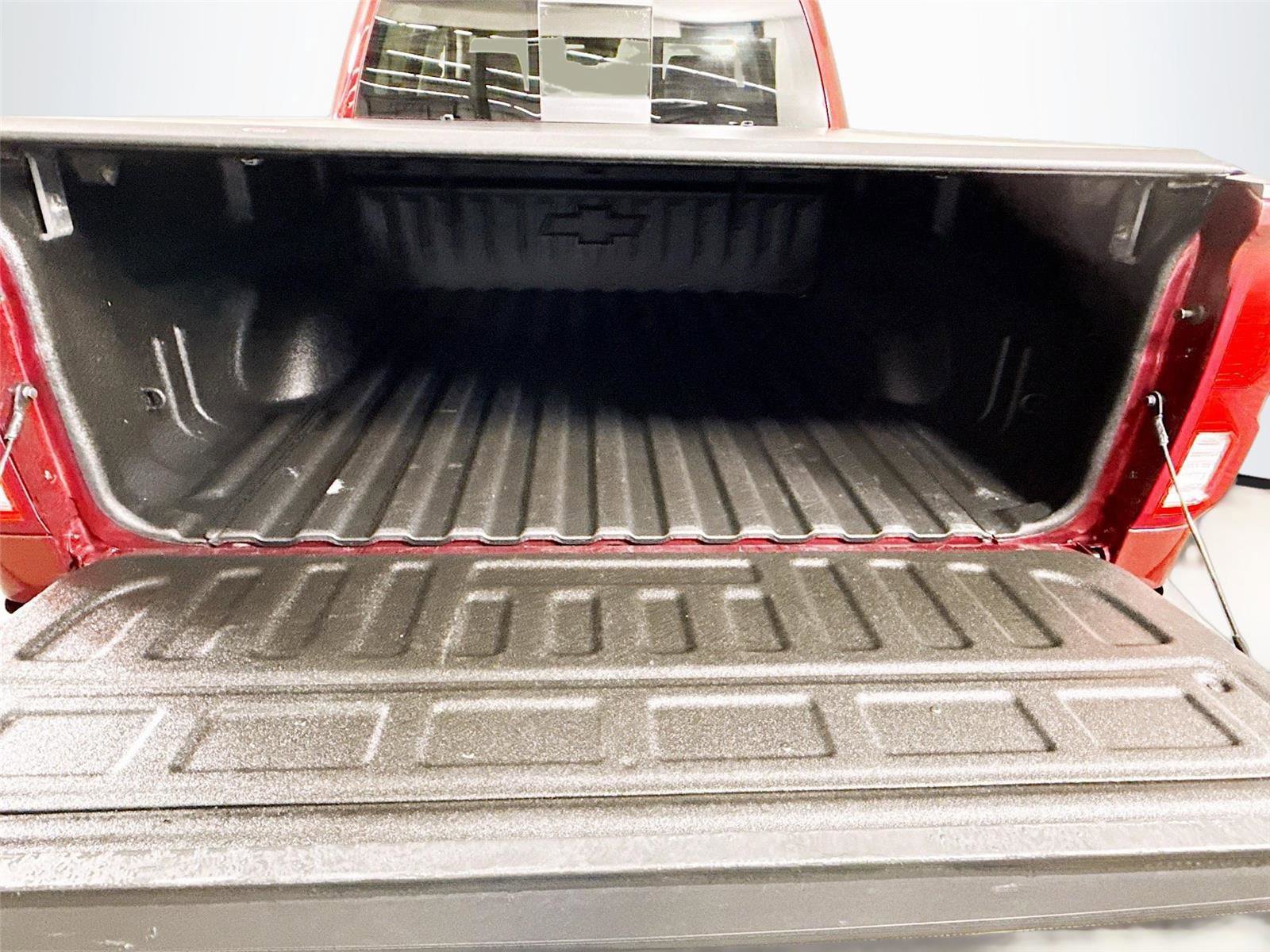 Used 2017 Chevrolet Silverado 1500 High Country image 20