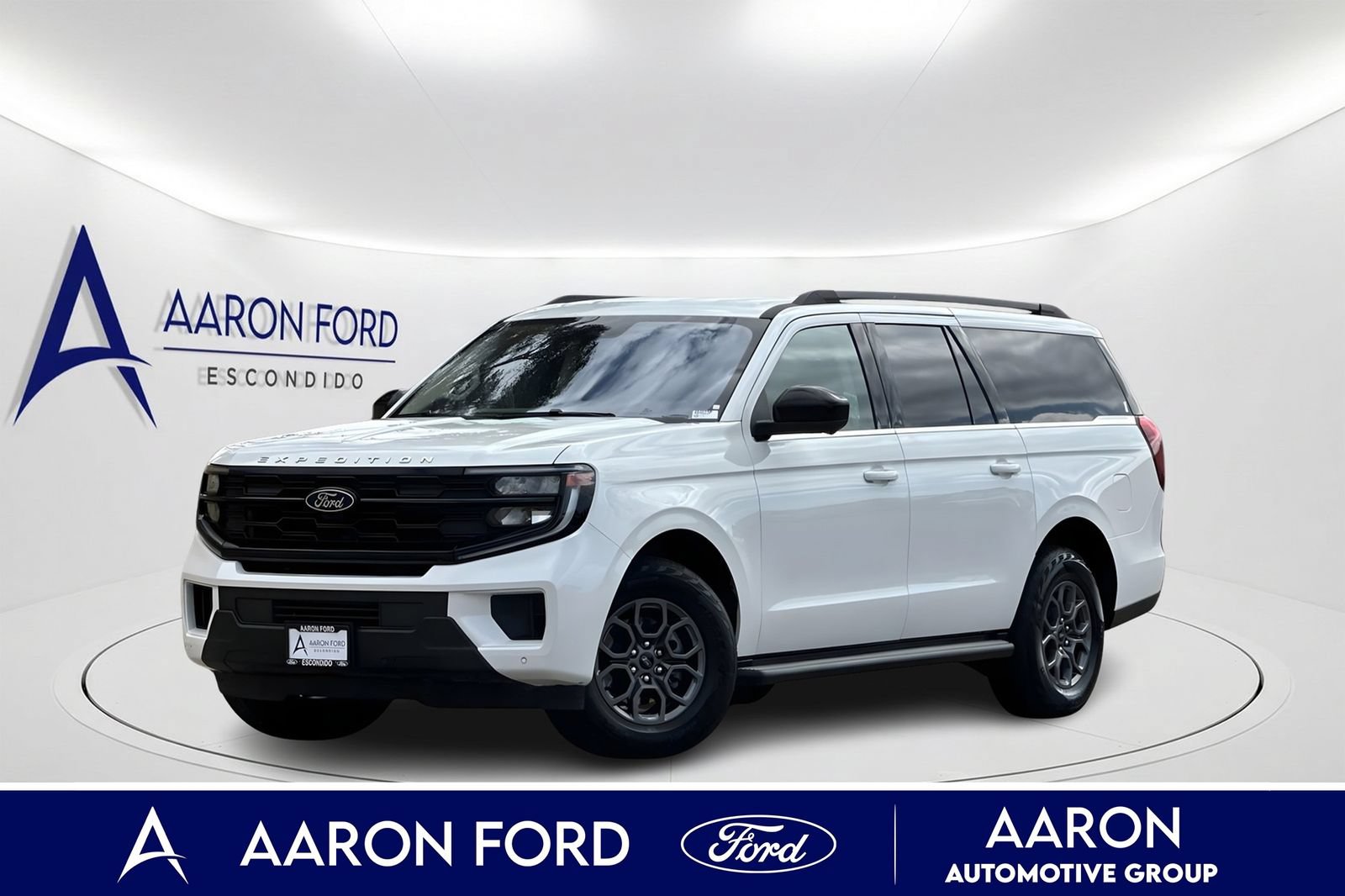 Used 2025 Ford Expedition Max Active RWD image 1