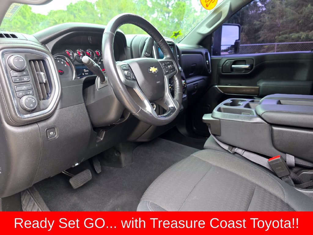 Used 2020 Chevrolet Silverado 1500 LT w/ All-Star Edition AWD/4WD image 26