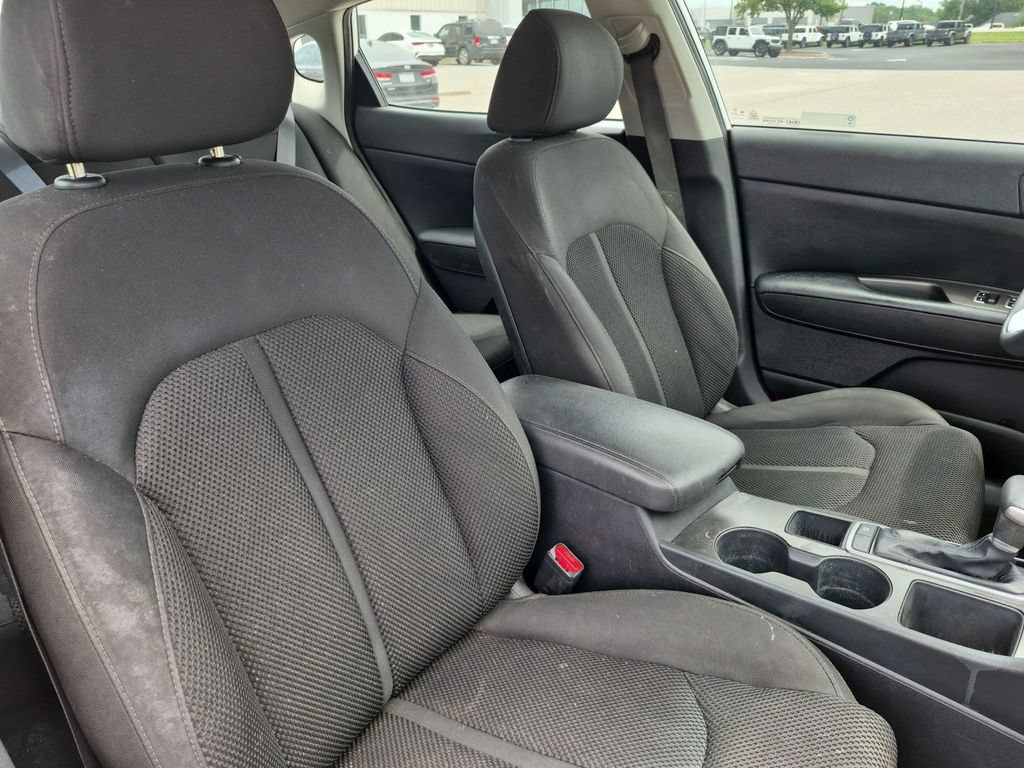 Used 2019 Kia Optima LX FWD image 33