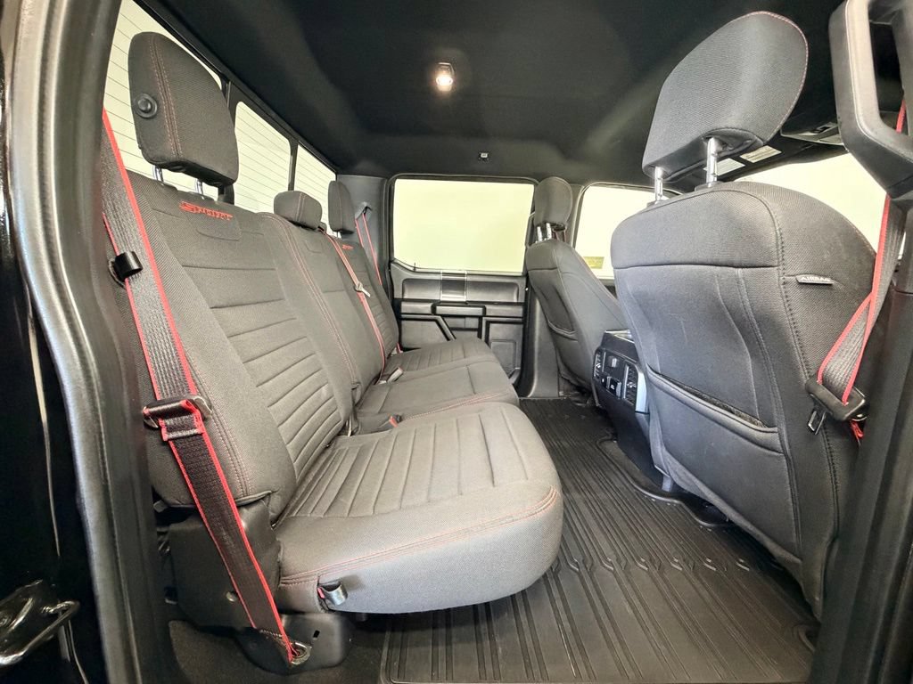 Used 2019 Ford F150 XLT w/ Equipment Group 302A Luxury AWD/4WD image 8