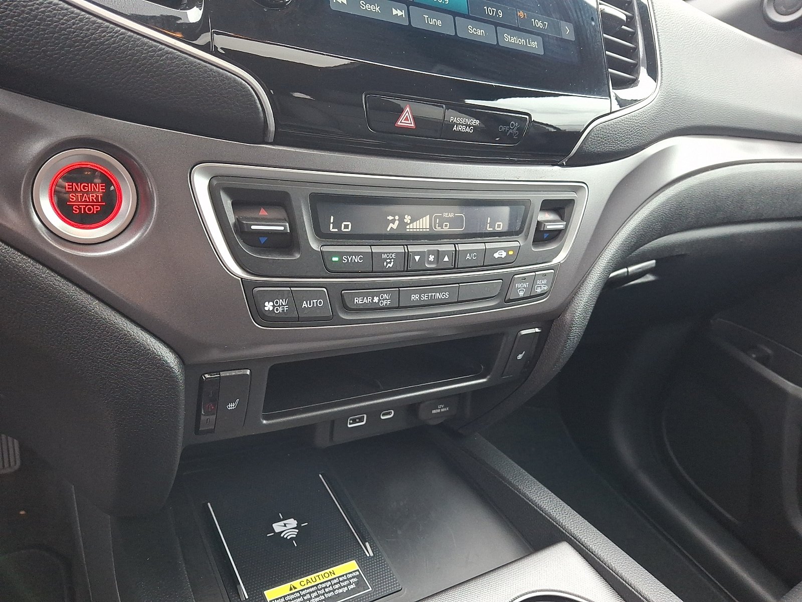 Used 2025 Honda Passport EX-L image 15