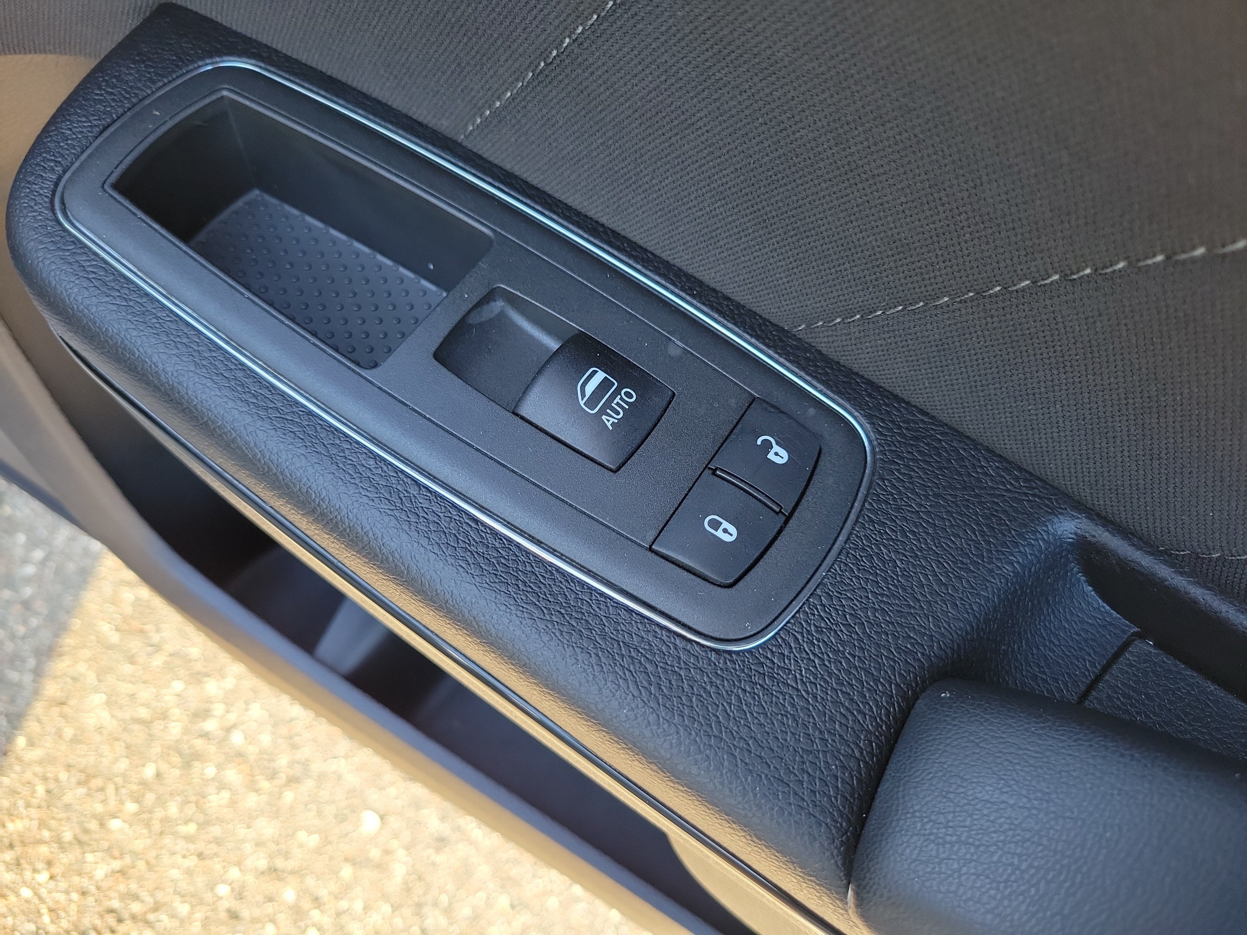 Used 2022 Dodge Charger GT w/ Blacktop Package RWD image 10