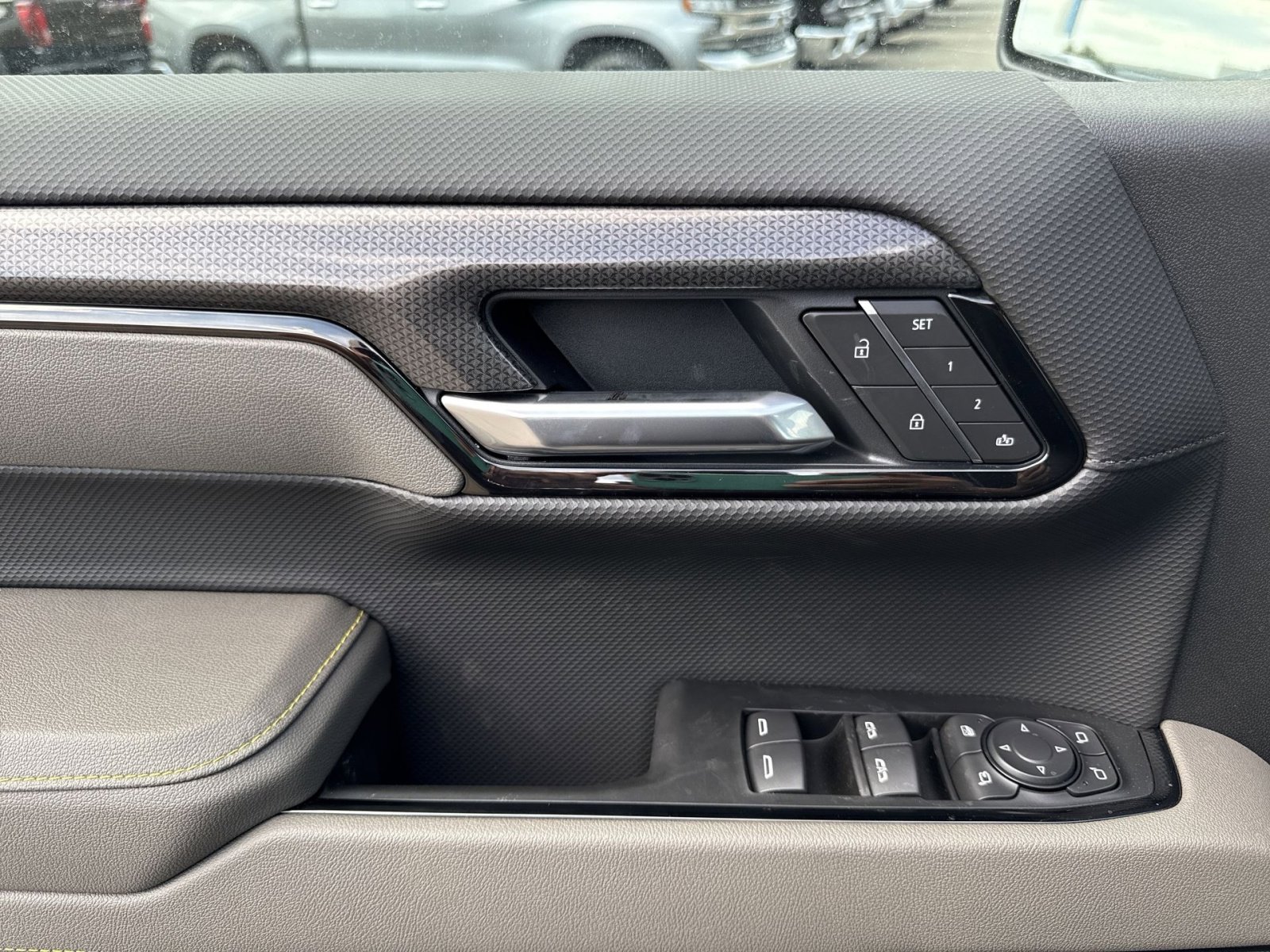 New 2026 Chevrolet Silverado 1500 ZR2 AWD/4WD image 15