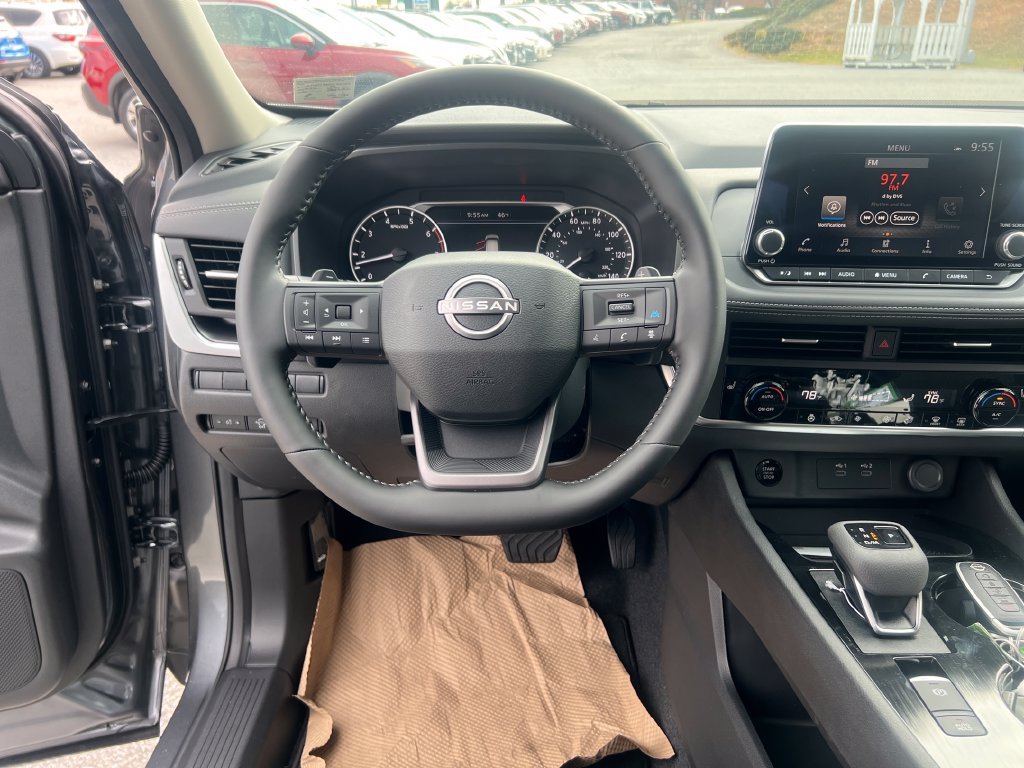 Certified 2026 Nissan Rogue SV w/ Cold Weather Package AWD/4WD image 15