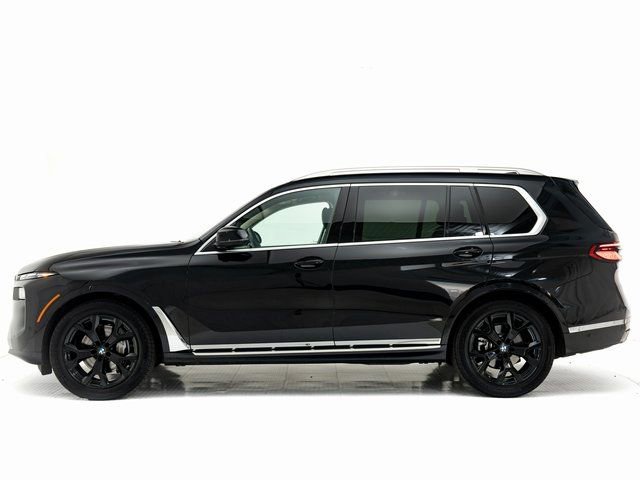 Used 2026 BMW X7 xDrive40i image 2