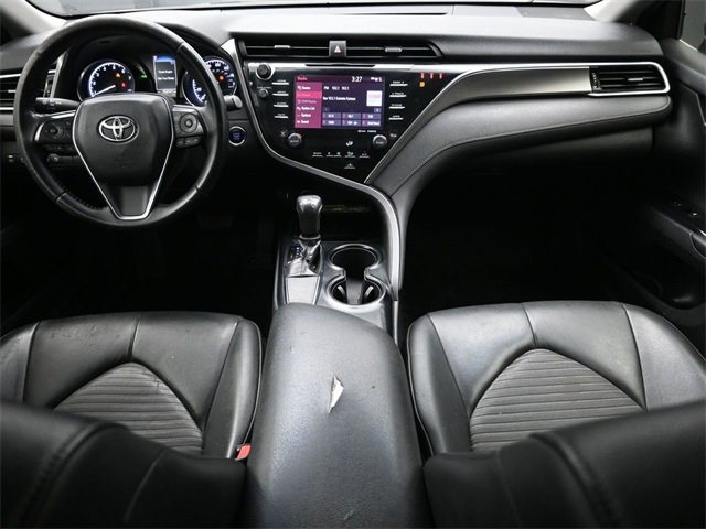 Used 2018 Toyota Camry L image 6
