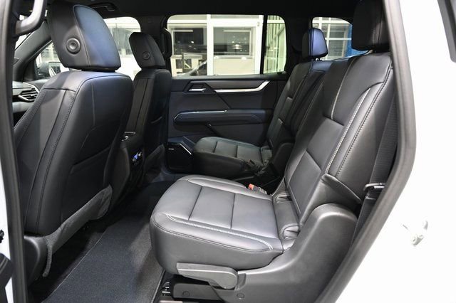 New 2026 GMC Acadia Elevation w/ Elevation Premium Package image 11