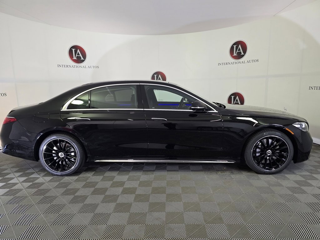 New 2026 Mercedes-Benz S 580 4MATIC Sedan image 3