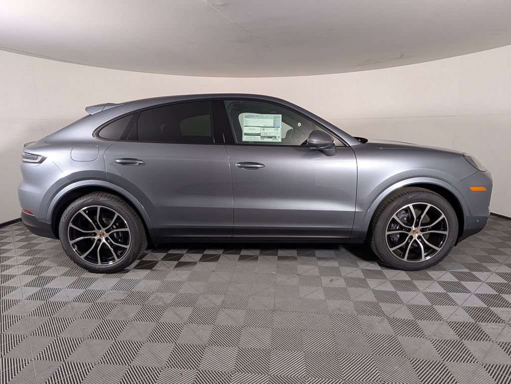 New 2026 Porsche Cayenne Coupe AWD/4WD image 8