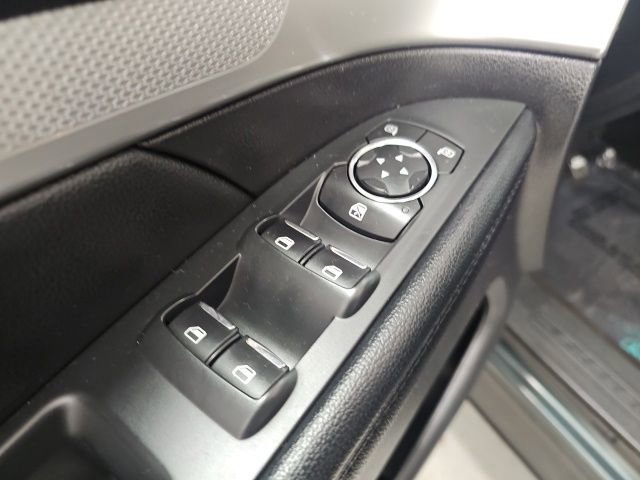 Used 2016 Ford Explorer XLT w/ Equipment Group 202A image 12