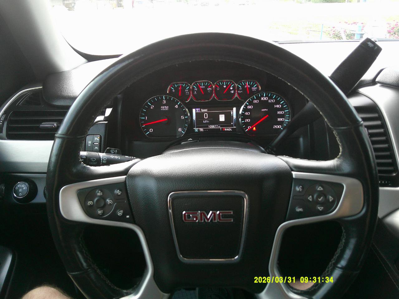 Used 2017 GMC Yukon XL SLT image 28