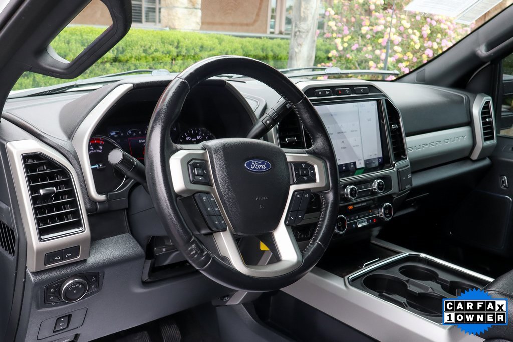 Used 2022 Ford F350 Lariat w/ Black Appearance Package image 18