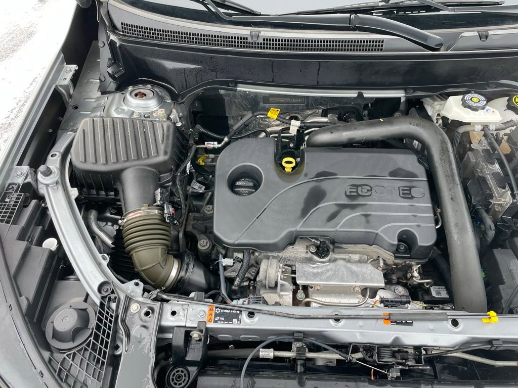 Used 2023 GMC Terrain SLT image 40