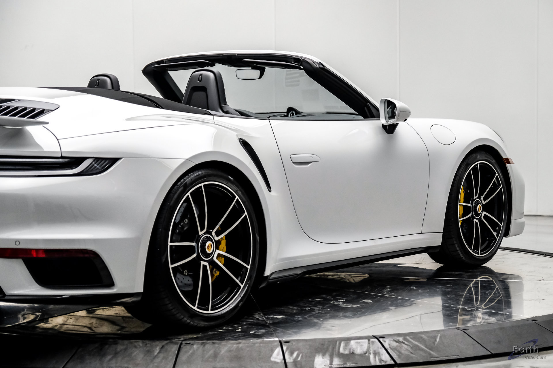 Used 2024 Porsche 911 Turbo S AWD/4WD image 25