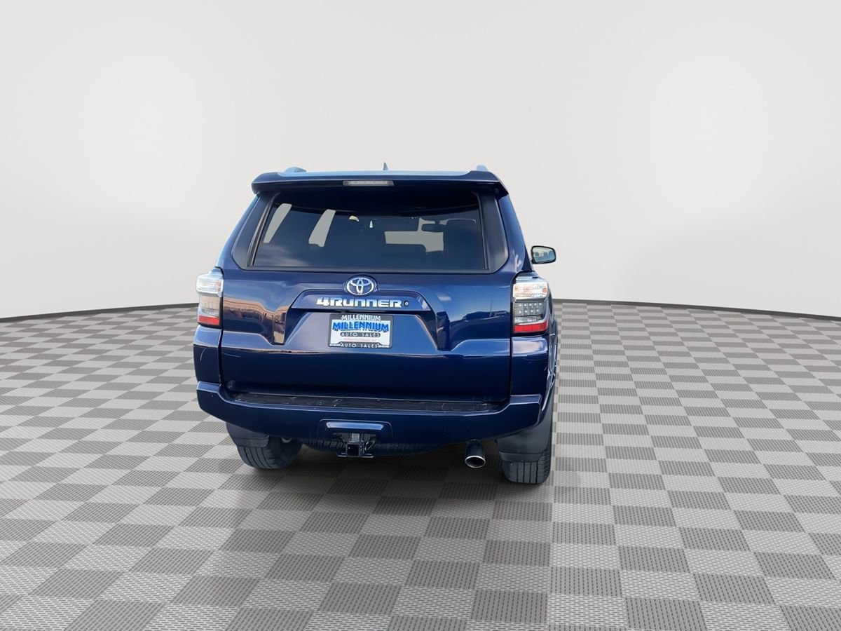 Used 2016 Toyota 4Runner SR5 Premium AWD/4WD image 6