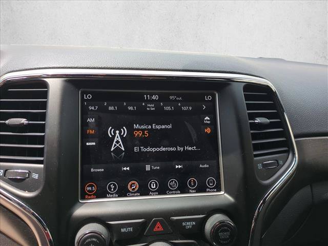 Used 2018 Jeep Grand Cherokee Altitude AWD/4WD image 13