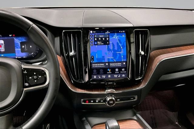 Certified 2023 Volvo XC60 B5 Plus FWD image 9