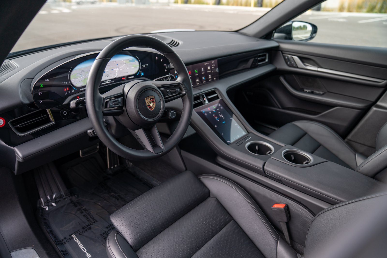 Certified 2025 Porsche Taycan RWD image 4