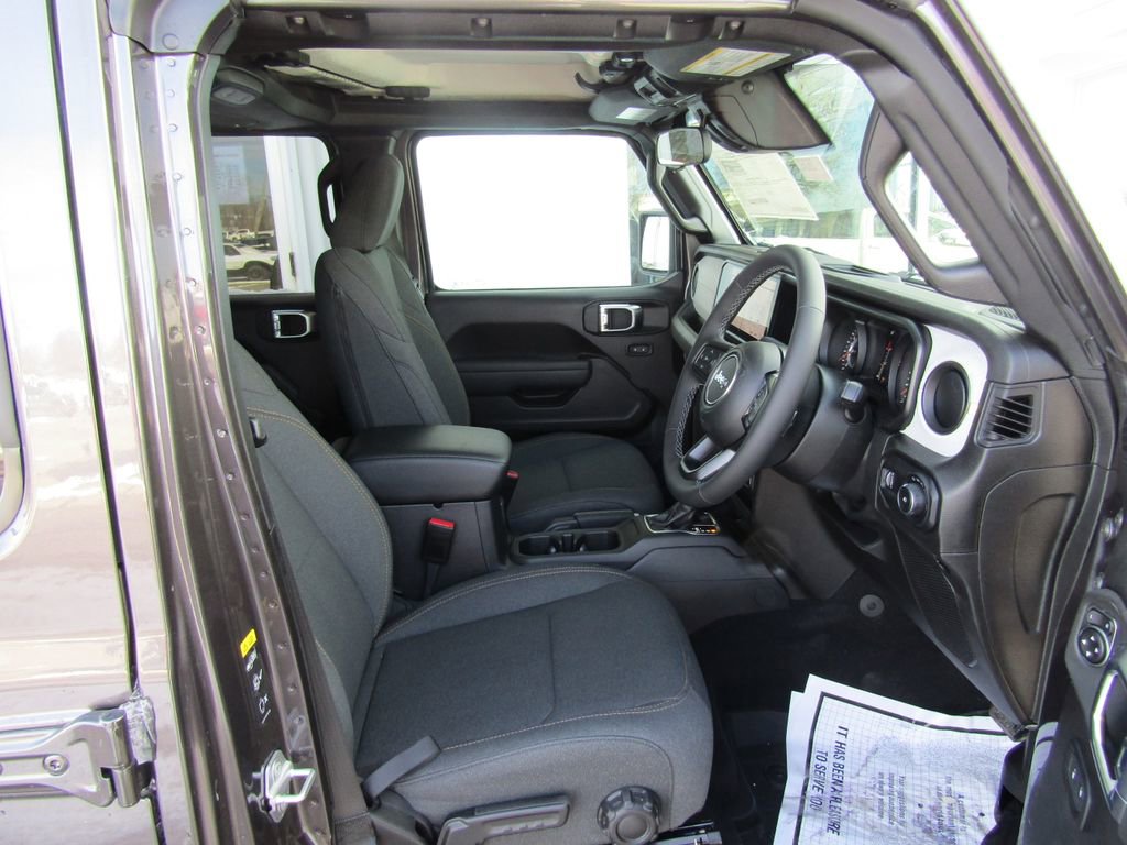 New 2026 Jeep Wrangler Unlimited Sport AWD/4WD image 19