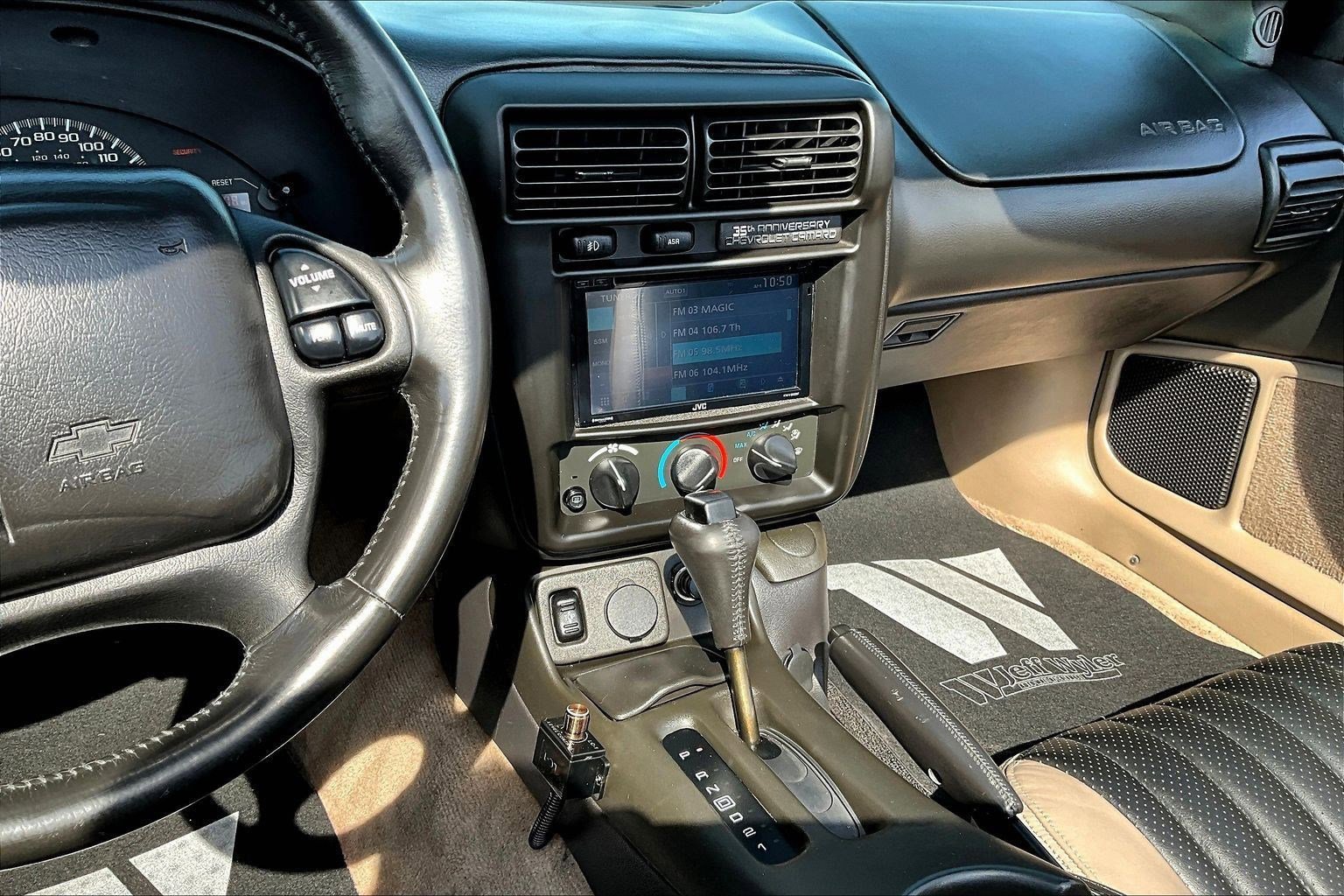 Used 2002 Chevrolet Camaro Z28 w/ Sport Appearance Pkg RWD image 9