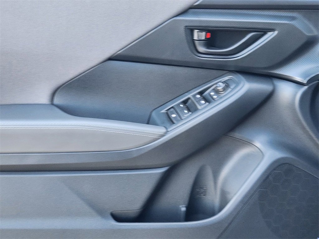 New 2025 Subaru Crosstrek 2.5i Premium image 17