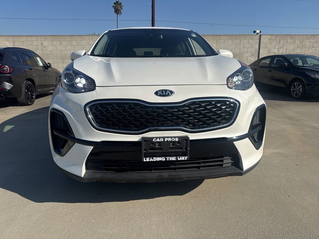 Used 2022 Kia Sportage LX image 8