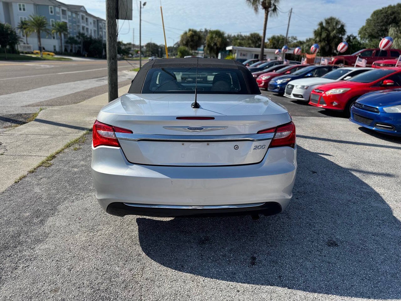 Used 2012 Chrysler 200 Touring FWD image 7