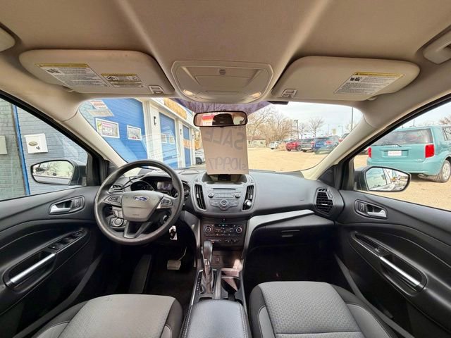 Used 2018 Ford Escape SE image 14