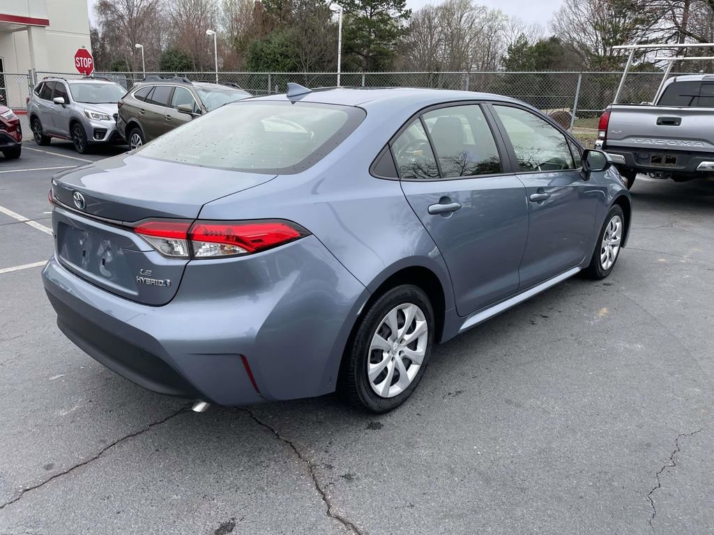 Used 2024 Toyota Corolla LE image 10
