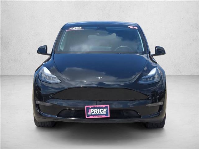 Used 2024 Tesla Model Y Long Range AWD/4WD image 2