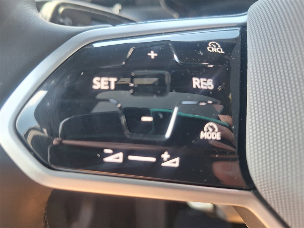 New 2025 Volkswagen ID. Buzz Pro S Plus image 13