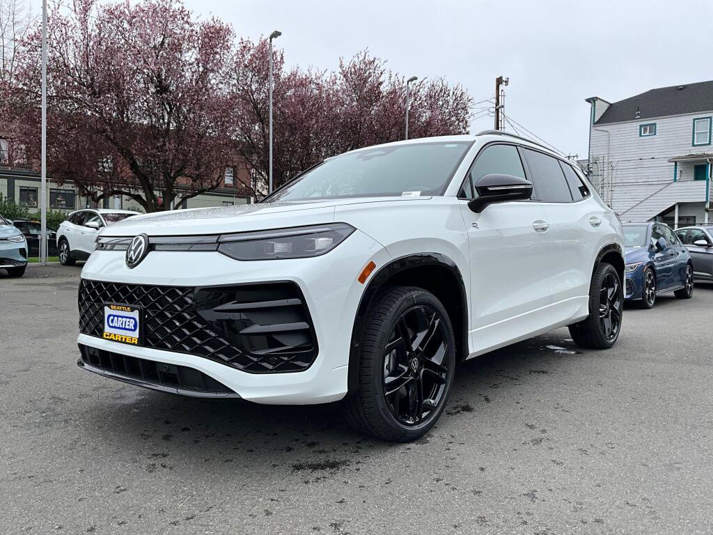 New 2026 Volkswagen Tiguan SE R-Line AWD/4WD image 4