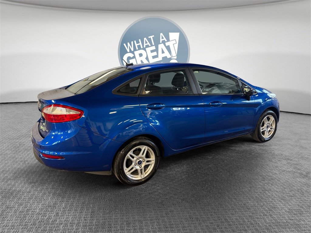 Used 2019 Ford Fiesta SE image 3