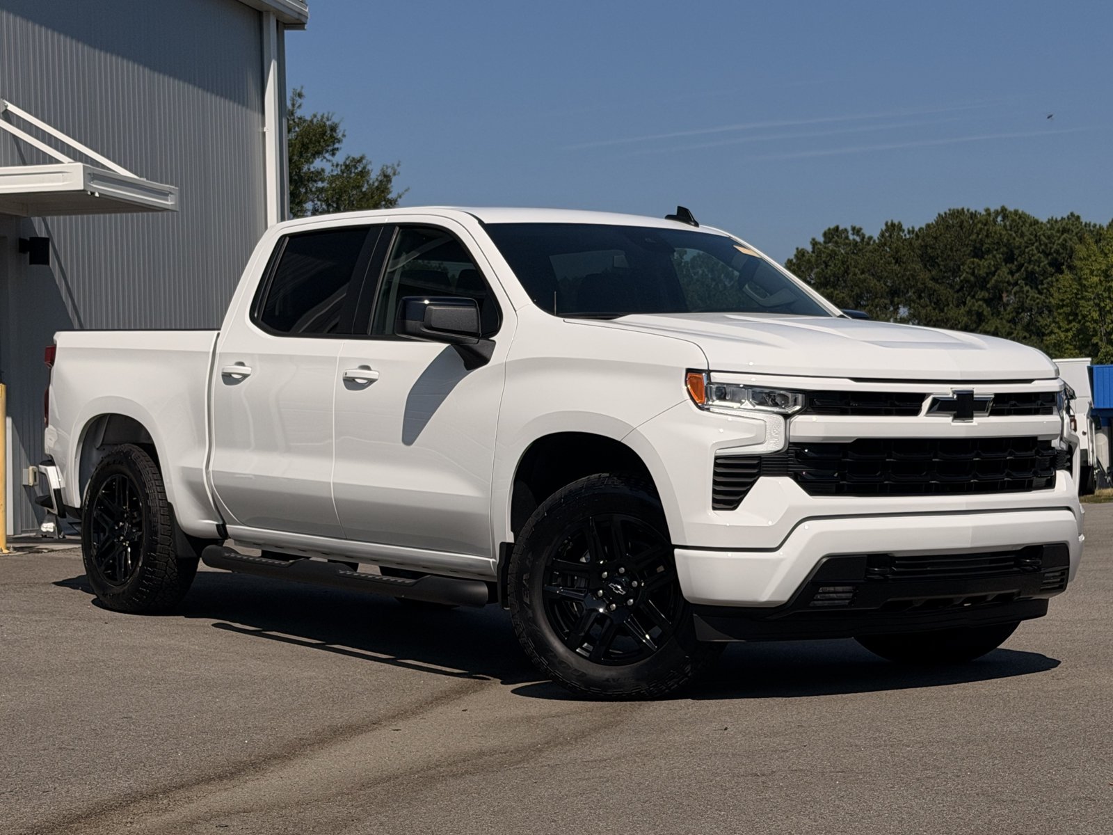 Used 2026 Chevrolet Silverado 1500 RST w/ RST Select Package AWD/4WD image 2