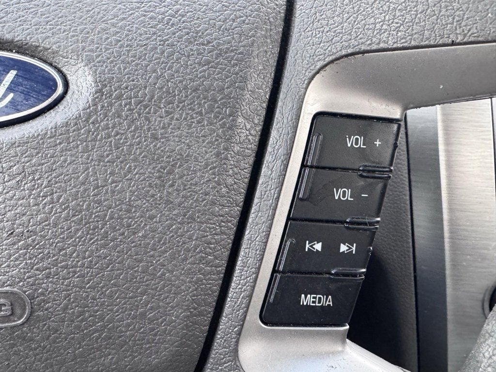 Used 2012 Ford Fusion SE image 5