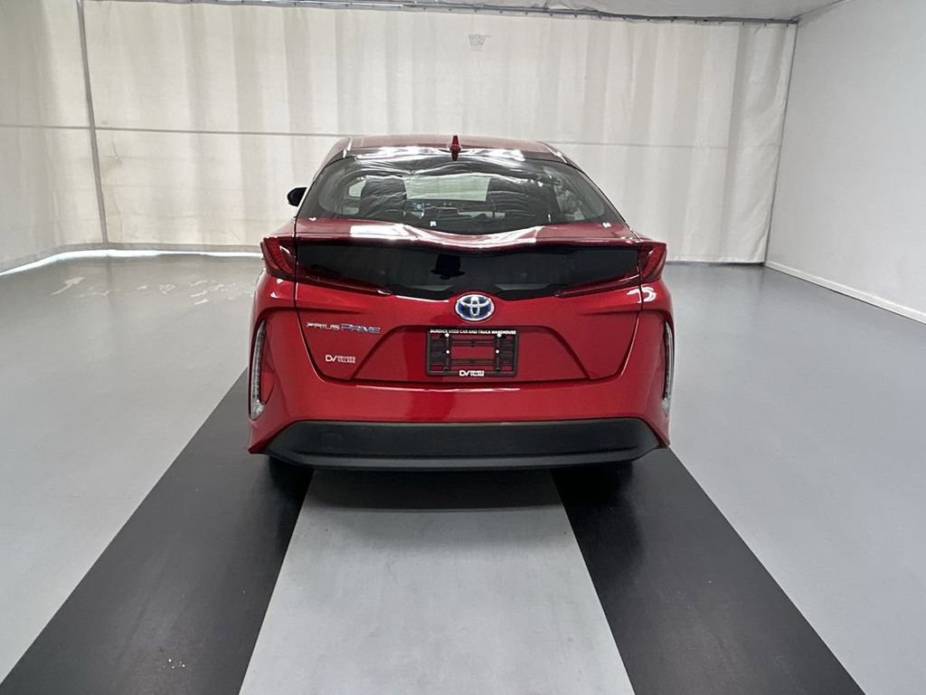 Used 2022 Toyota Prius Prime LE image 22