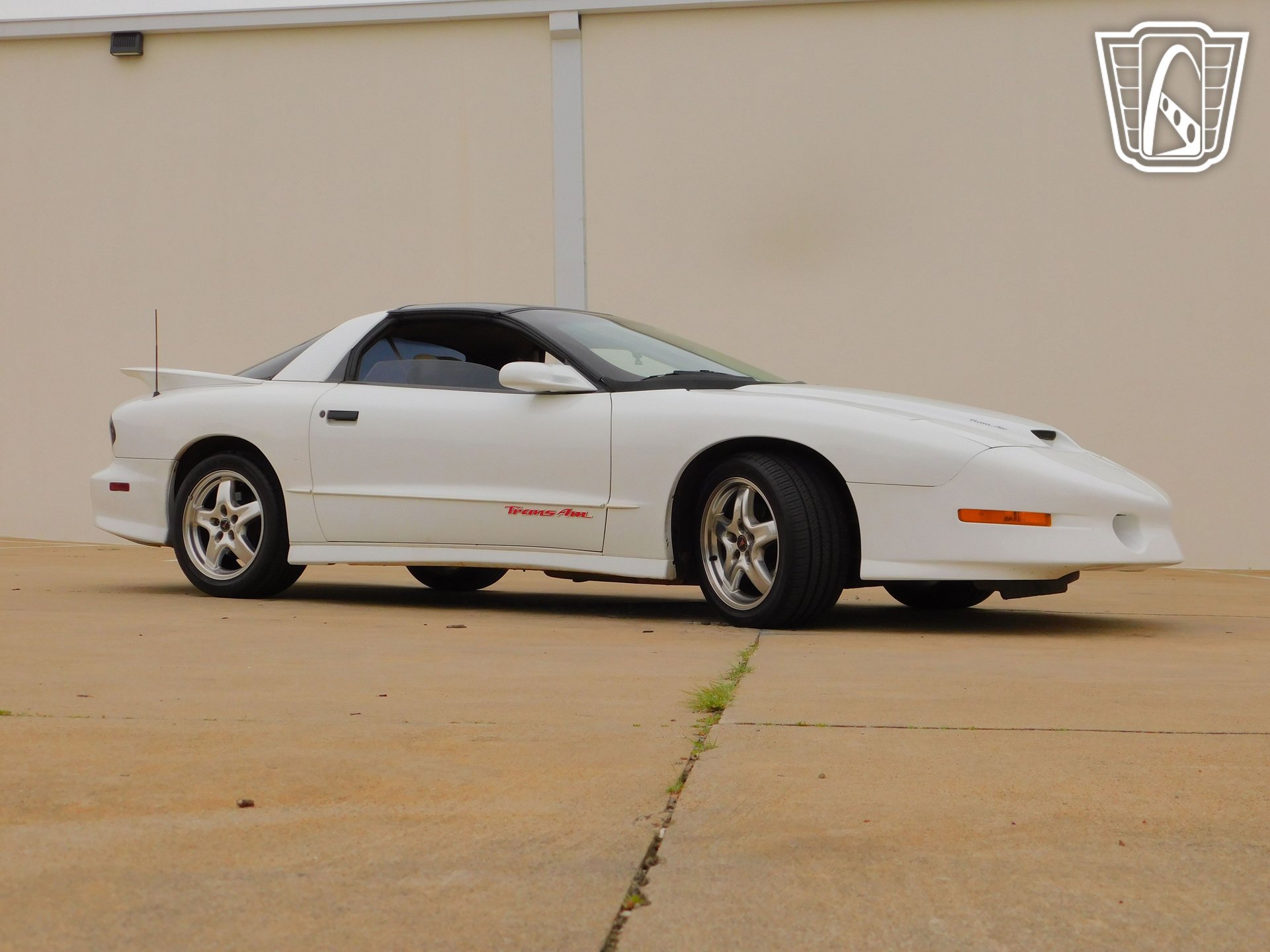 Used 1996 Pontiac Firebird Coupe image 29