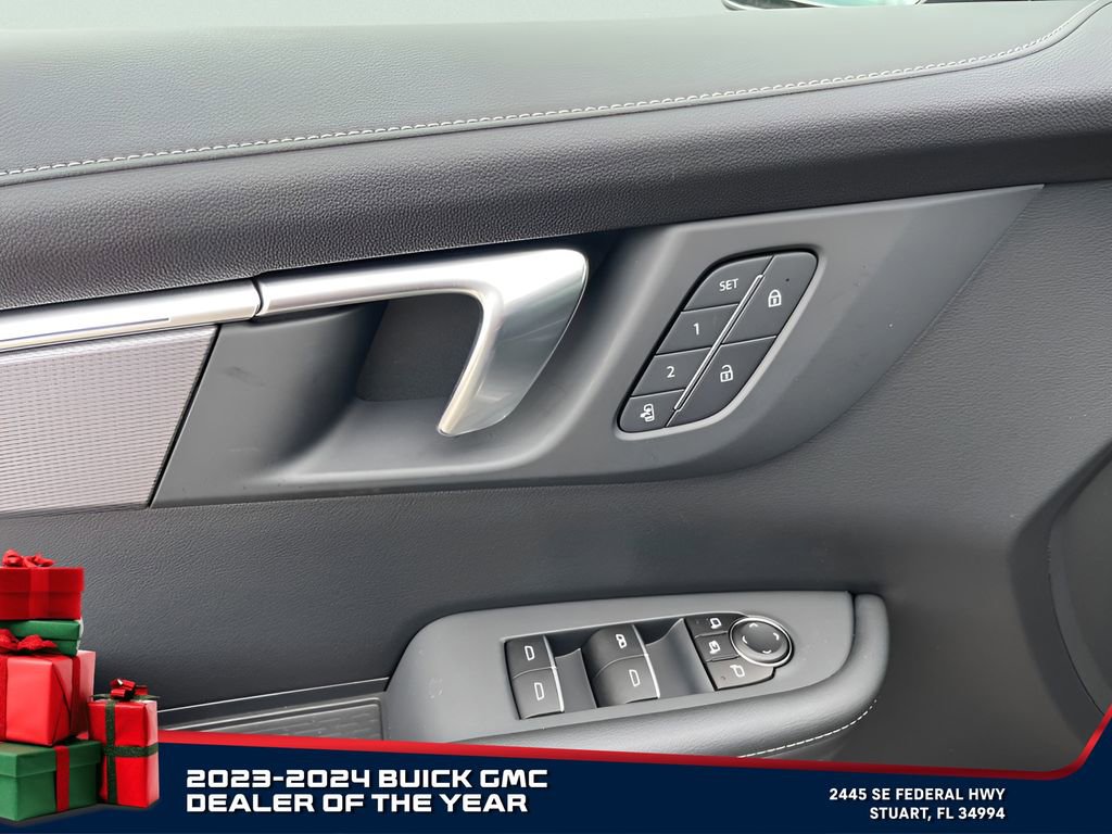 New 2025 Buick Enclave Sport Touring w/ Super Cruise Package image 43