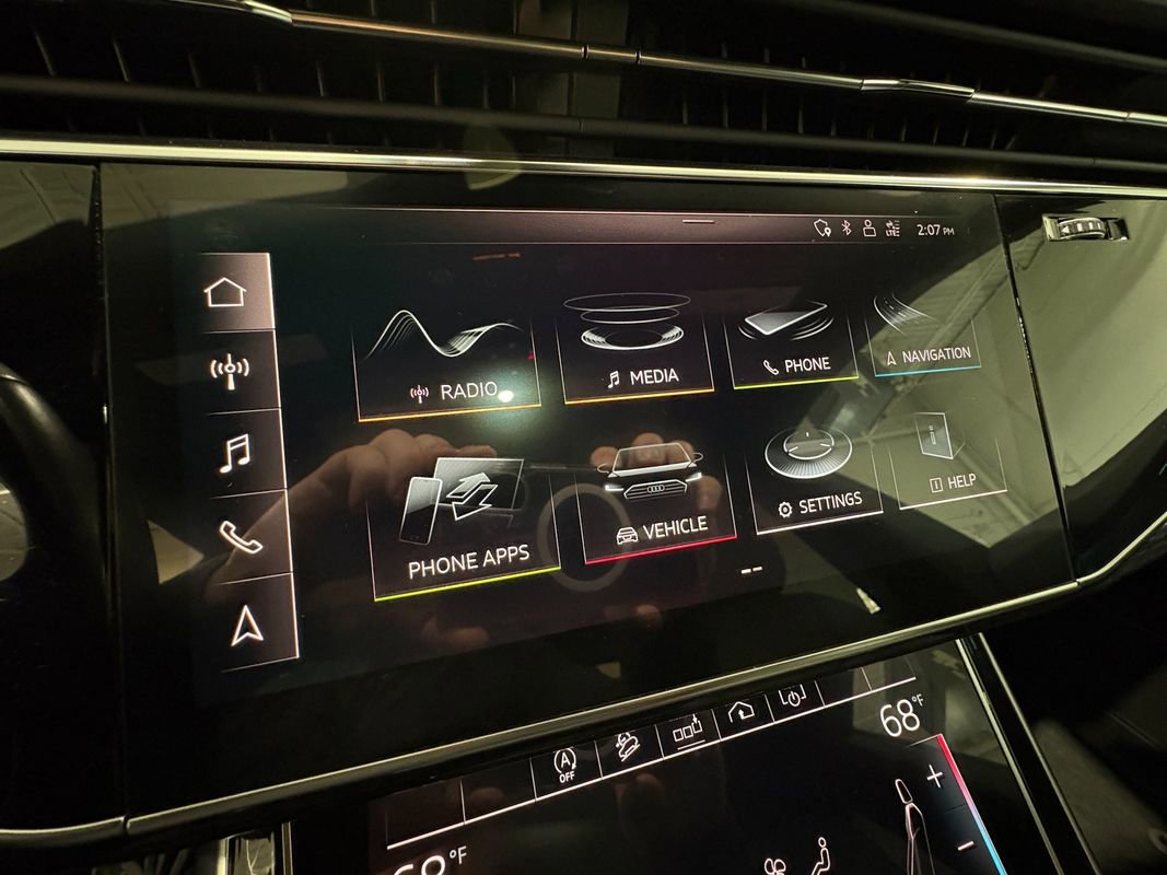 Used 2019 Audi Q8 Premium Plus w/ Premium Plus image 20