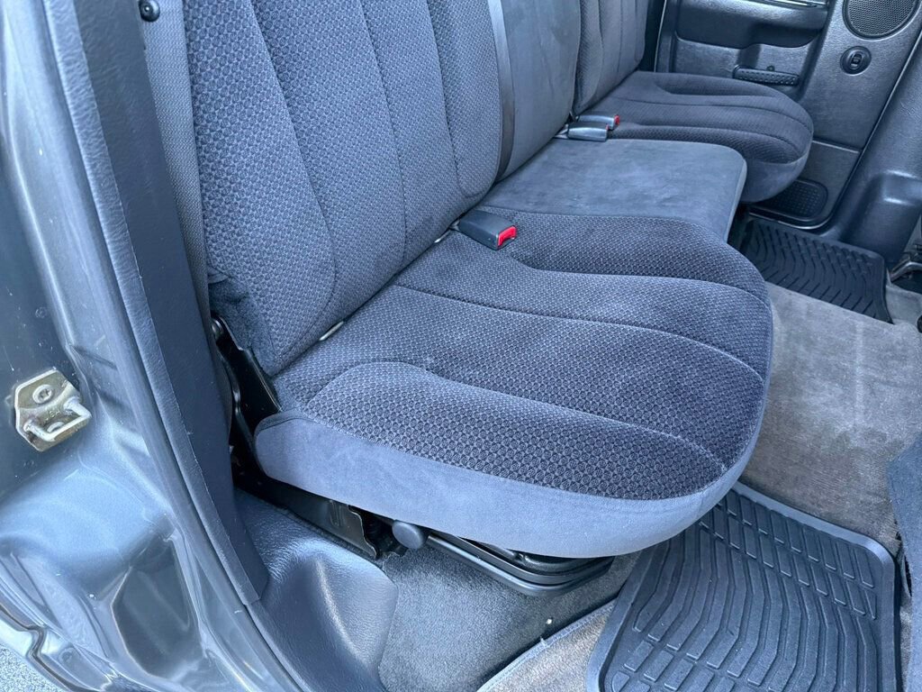 Used 2005 Dodge Ram 2500 Truck SLT image 46