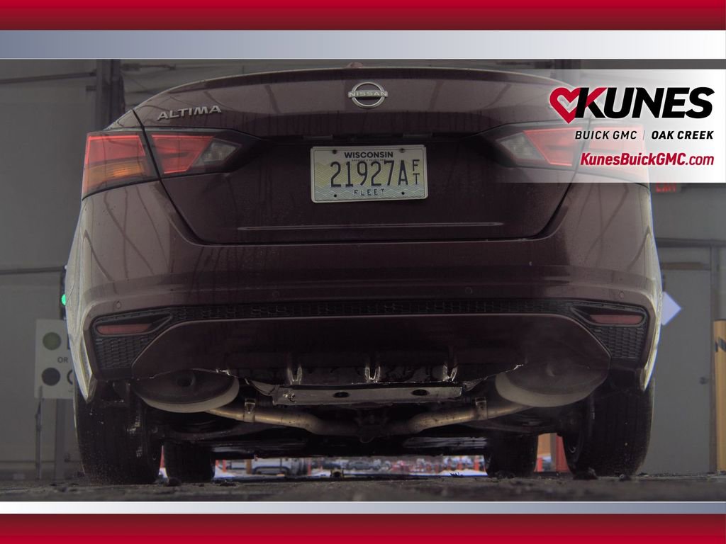 Used 2024 Nissan Altima 2.5 SV image 8