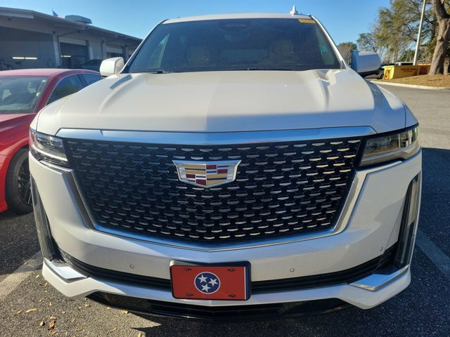 Used 2021 Cadillac Escalade ESV Premium Luxury w/ LPO, Illumination Package image 9