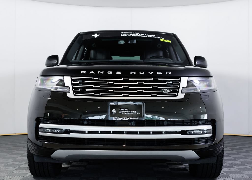 Used 2025 Land Rover Range Rover Long Wheelbase Autobiography AWD/4WD image 2