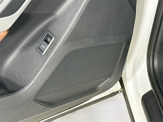 Used 2021 Audi Q3 2.0T Premium w/ Convenience Package image 21